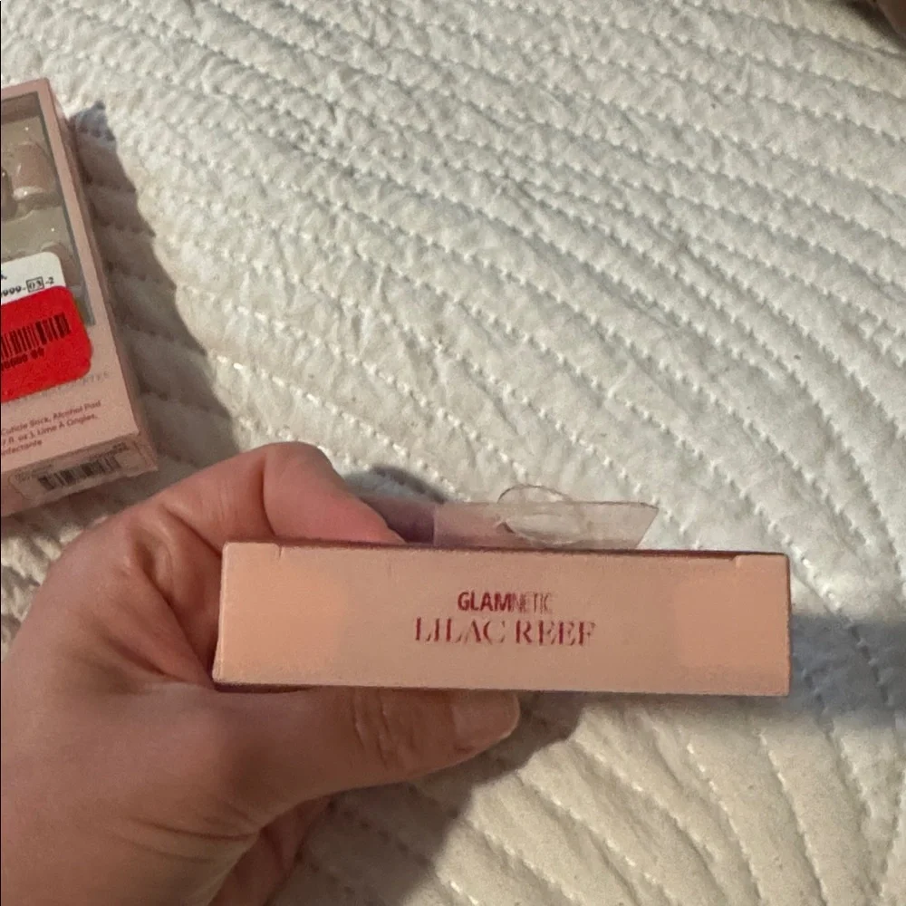 NIB GLAMNETIC nails - Picture 3 of 5